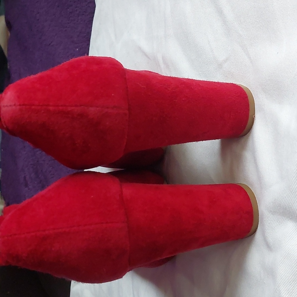 Jeffery Campbell Red Ruffled Women's Shoes - Picture 4 of 7